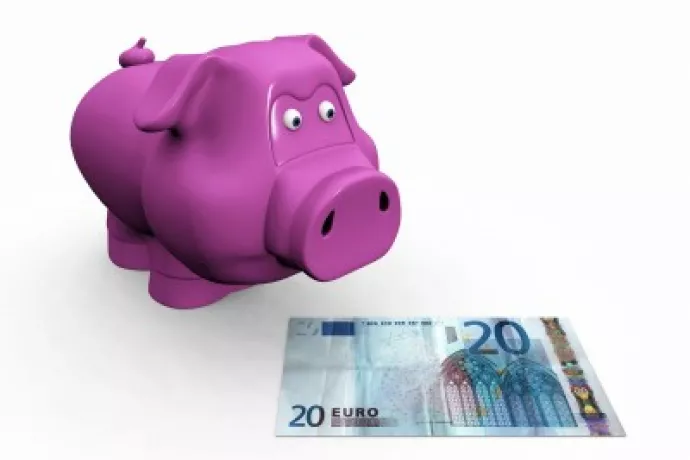piggy_bank_and_euro_note